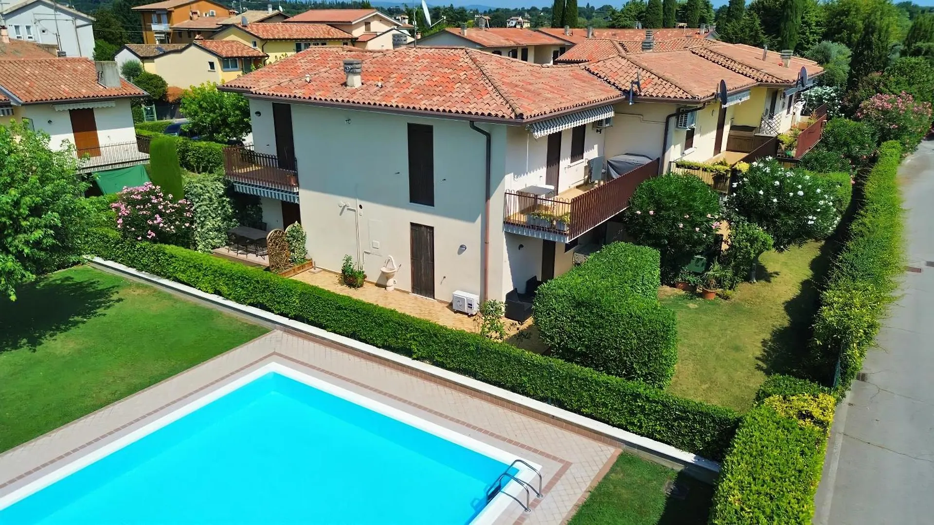Incanto Apartment Lazise - Pools E Garden